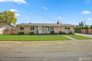 1013 21st St NW, Puyallup, WA 98371 - Photo 1