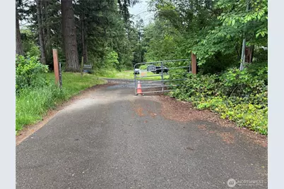 12502 52nd Avenue E, Tacoma, WA 98446 - Photo 1