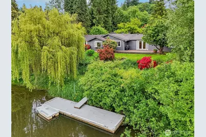 11112 E Riverside Drive, Bothell, WA 98011 - Photo 1