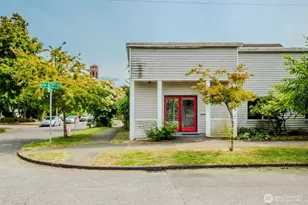 2301 NW 67th St, Seattle, WA 98117 - Photo 1