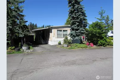5220 176th Street SW #9, Lynnwood, WA 98037 - Photo 1