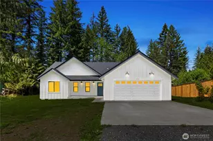 401 Flair Valley Ct, Maple Falls, WA 98266 - Photo 1