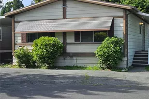 7031 NE 175th St, Kenmore, WA 98028 - Photo 1