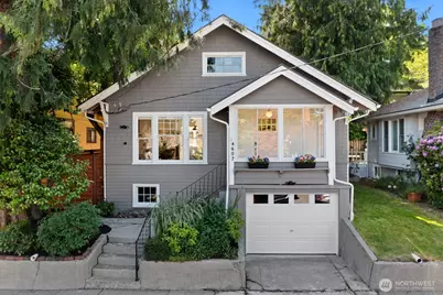 4607 1st Avenue NE, Seattle, WA 98105 - Photo 1