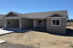 10 Salmon Dr, Wenatchee, WA 98801 - Photo 1