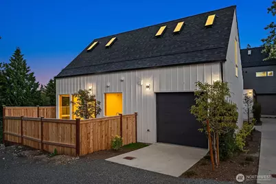 1516 NE 97th Street, Seattle, WA 98115 - Photo 1