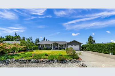 18626 98th Avenue NW, Stanwood, WA 98292 - Photo 1