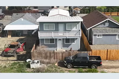 70 Mauch Alley Street, Harrah, WA 98933 - Photo 1