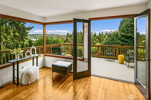 718 N 59th St, Seattle, WA 98103 - Photo 1