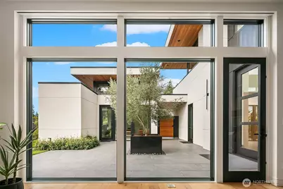 9243 NE 20th Street, Clyde Hill, WA 98004 - Photo 1