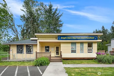 740 4th Avenue NW, Issaquah, WA 98027 - Photo 1