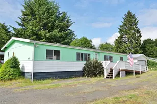 676 Copalis Ave NE, Ocean Shores, WA 98569 - Photo 1