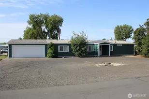 306 E 5th St, Lind, WA 99341 - Photo 1