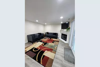 12532 SE 32nd Street #39, Bellevue, WA 98005 - Photo 1