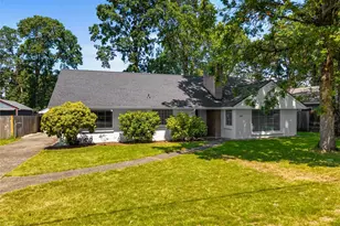 1484 SW Snively Ave, Chehalis, WA 98532 - Photo 1