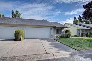 712 SE 5th Way, Battle Ground, WA 98604 - Photo 1