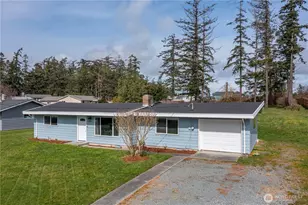 1104 Wildwood Dr, Oak Harbor, WA 98277 - Photo 1