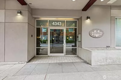 4343 Roosevelt Way NE #102, Seattle, WA 98105 - Photo 1