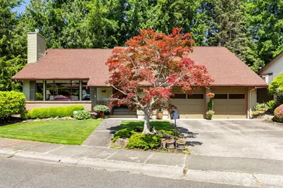 924 S 245th Place, Des Moines, WA 98198 - Photo 1