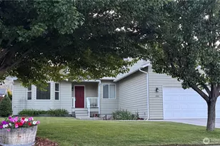 1512 Trisha Way, Wenatchee, WA 98801 - Photo 1