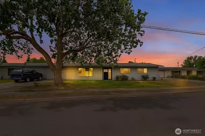 9023 McConnell Drive #B, Moses Lake, WA 98837 - Photo 1