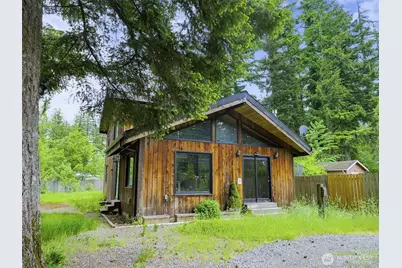 8524 Golden Valley Drive, Maple Falls, WA 98266 - Photo 1