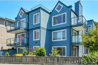 3722 Beach Drive SW #102, Seattle, WA 98116 - Photo 1