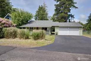 1411 321st Pl, Ocean Park, WA 98640 - Photo 1