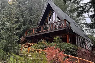 16119 Crystal River Ranch Rd E, Greenwater, WA 98022 - Photo 1