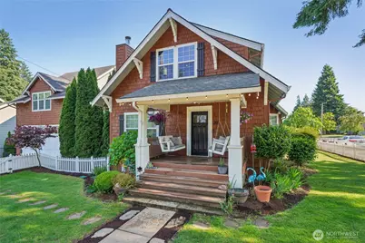 303 Maple Street, Ridgefield, WA 98642 - Photo 1