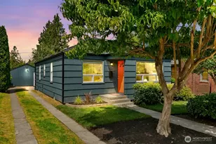 1022 NE 94th St, Seattle, WA 98115 - Photo 1