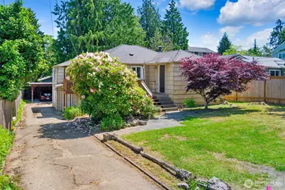 12546 17th Avenue NE, Seattle, WA 98125 - Photo 1