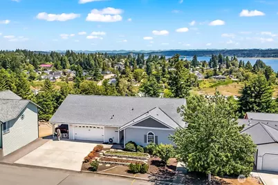 1172 Daniels Avenue, Bremerton, WA 98312 - Photo 1