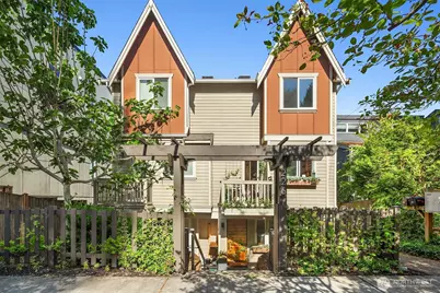 224 26th Avenue E #B, Seattle, WA 98112 - Photo 1