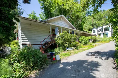 11095 Champagne Point Road NE, Kirkland, WA 98034 - Photo 1