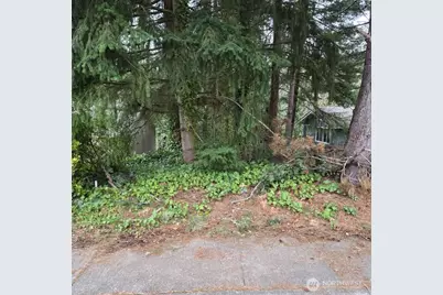 4684 152nd Place SE, Bellevue, WA 98006 - Photo 1