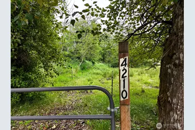 4210 120th Street E, Tacoma, WA 98446 - Photo 1