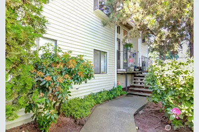 15625 42nd Avenue S #8A, Tukwila, WA 98188 - Photo 1