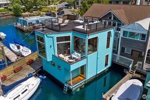 2727 Fairview Ave E, Seattle, WA 98102 - Photo 1