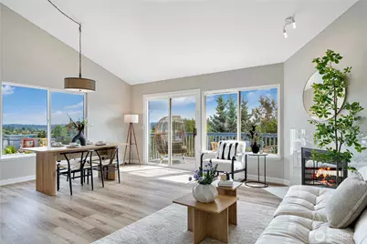 9422 49th Avenue S, Seattle, WA 98118 - Photo 1