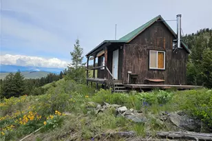 34 Buckhorn Rd, Oroville, WA 98844 - Photo 1