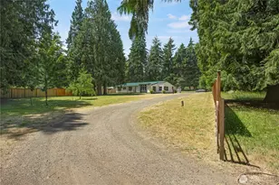 1402 Sitterly Pl E, Port Orchard, WA 98366 - Photo 1