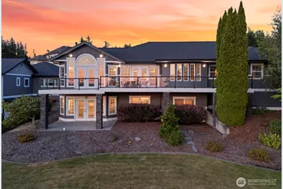 1011 40th Street, Bellingham, WA 98229 - Photo 1