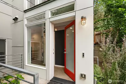 1009 Sturgus Avenue S, Seattle, WA 98144 - Photo 1