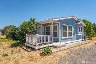 14257 Empire Rd, Ephrata, WA 98823 - Photo 1