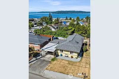 22023 11th Avenue S, Des Moines, WA 98198 - Photo 1