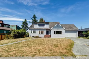 1415 E 2nd St, Port Angeles, WA 98362 - Photo 1