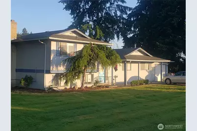 11072 Peacock Lane, Burlington, WA 98233 - Photo 1