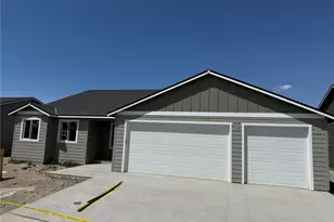 2377 Noah St SE, East Wenatchee, WA 98802 - Photo 1
