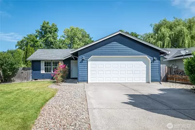 244 Rainbow Way, Kelso, WA 98626 - Photo 1